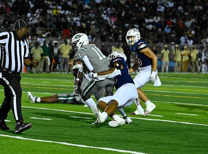 Chaminade-Madonna vs Miami Central Football - Robson Lopes - 08-26-20231133